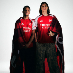 Arsenal präsentiert das Heimtrikot 2026–27: Verbindung von klassischem Rot-Weiß und moderner Technologie