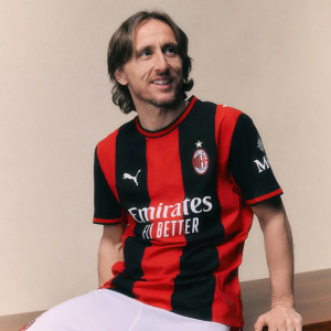 Der rot-schwarze Geist ist zurück! Das AC Milan 26/27 Heimtrikot offiziell vorgestellt