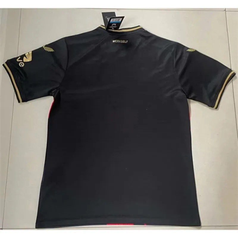 Bayer Leverkusen 2024/25 edizione campionato, nero