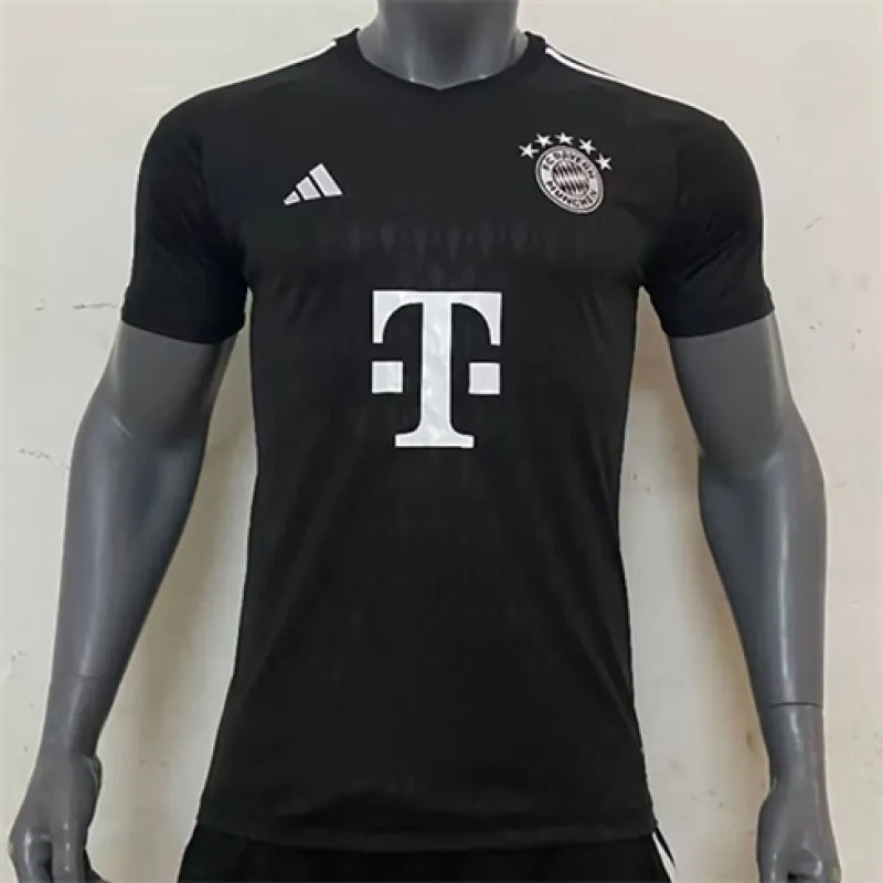 Equipación del portero del Bayern Munich 2024/25 - Negro