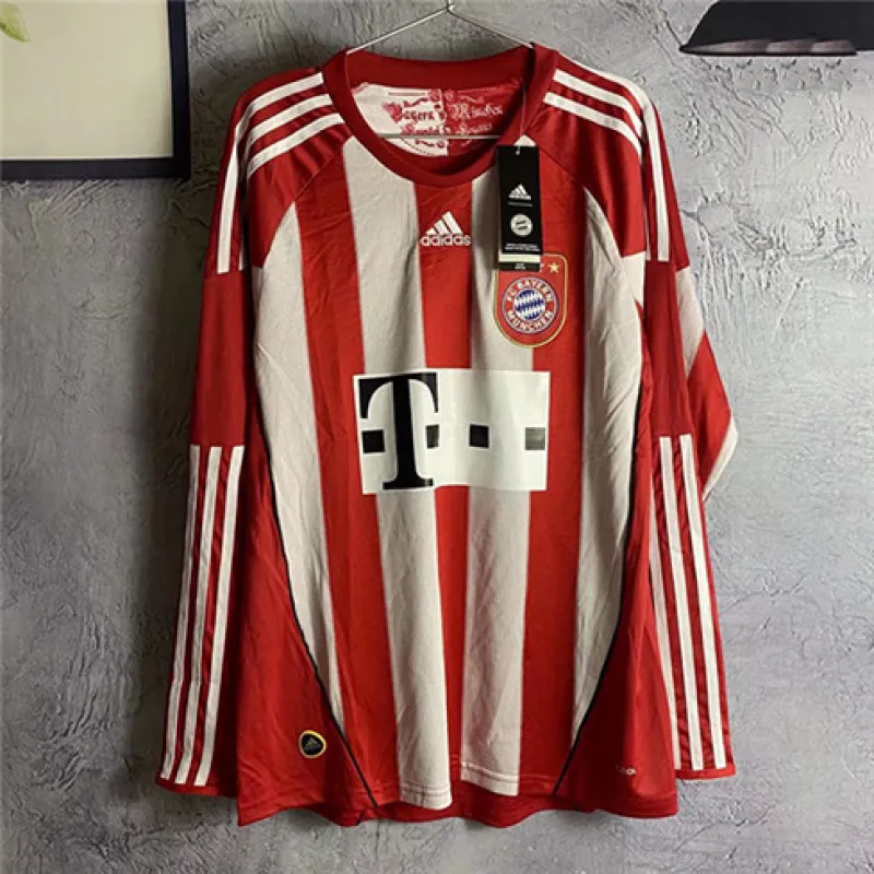 Bayern München 2010 - 2011 Heim - Retro - Langarmtrikot - Rot