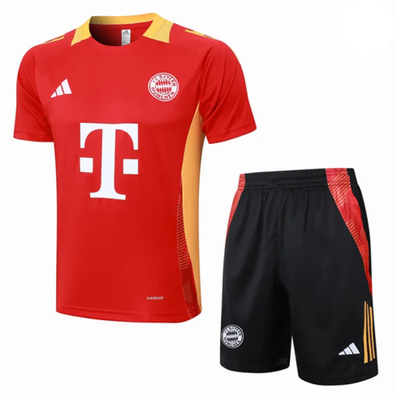 Jersey et shorts de training rouge du Bayern Munich 2024/25