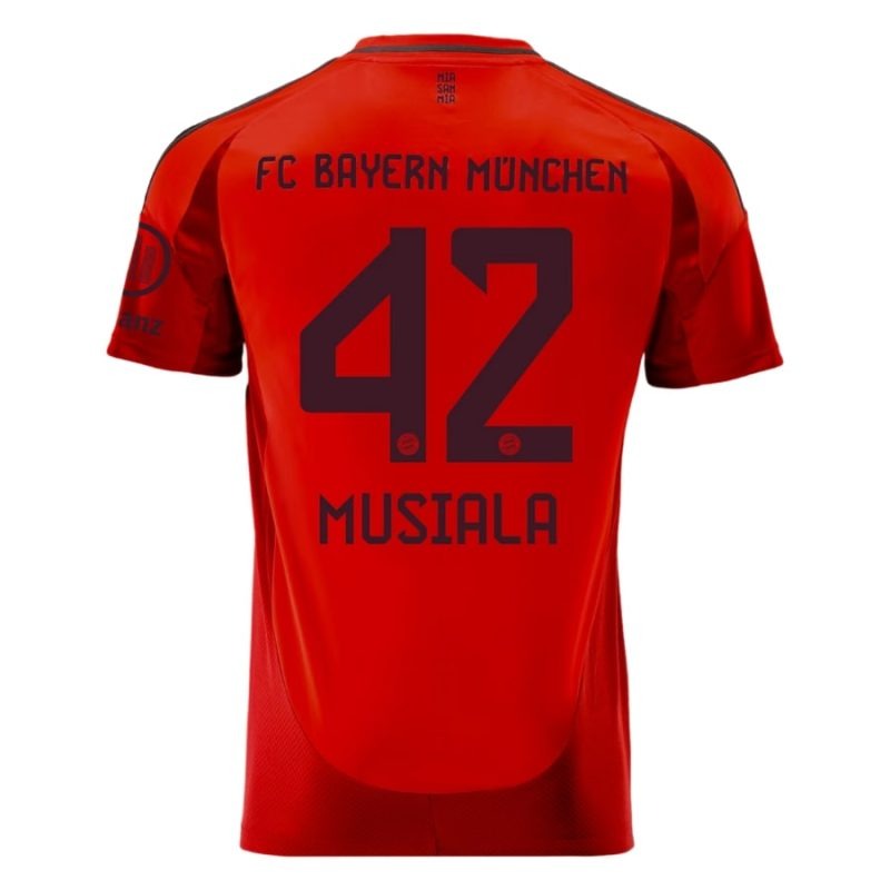 Conjunto Infantil de Camiseta del Fútbol Club Bayern Munich 2024/25 con Musiala - Versión de Aficionado (Rojo)