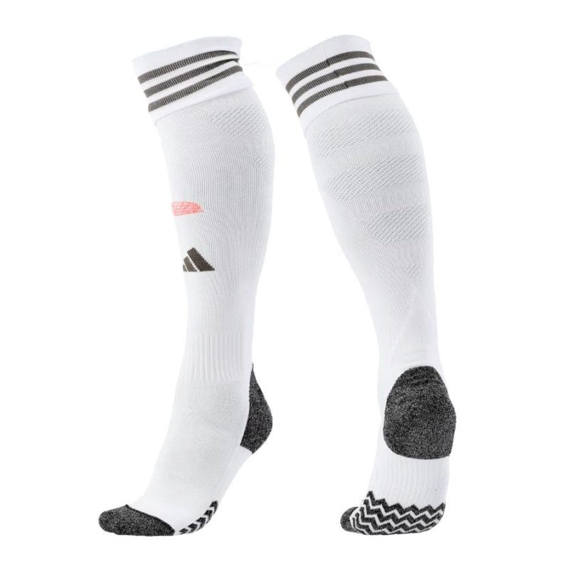 Kit d'enfant MUSIALA Bayern Munich 2025/26 extérieur - Blanc