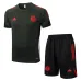 Bayern München 2025/26 Trainingsshirt + Shorts - Schwarz