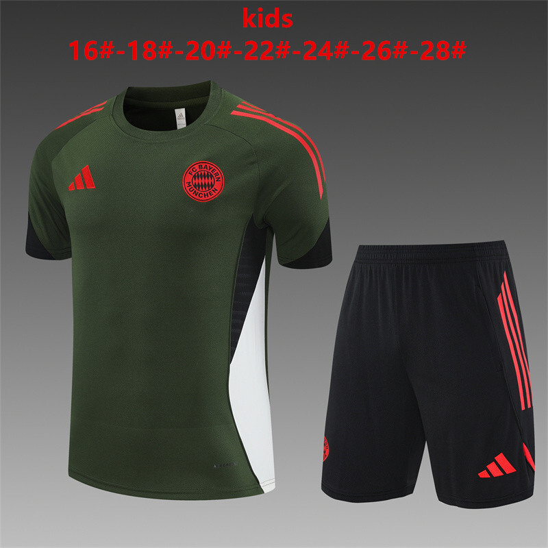 Bayern Munich 2025/26 Conjunto de Entrenamiento Infantil verde