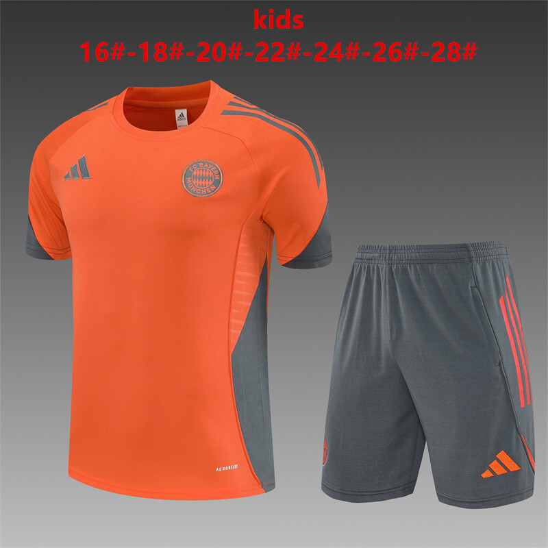 Bayern München 2025/26 Kinder Trainingsanzug orange