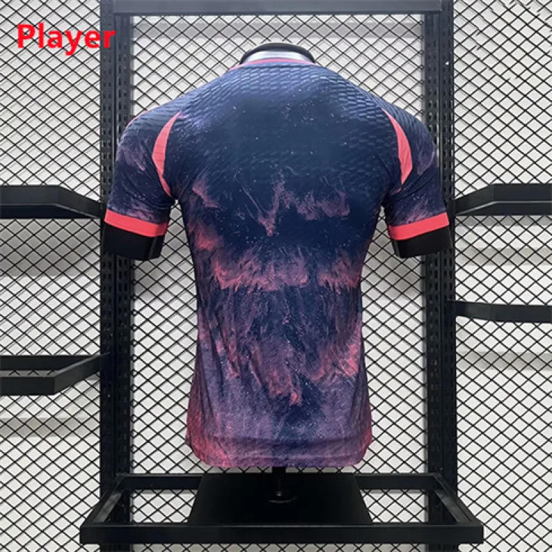 Camiseta de jugador de la edición especial del Real Madrid 2024/25 - Roja
