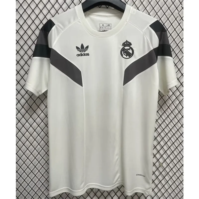 Real Madrid Spezialausgabe Trikot 2024/25 - Weiß