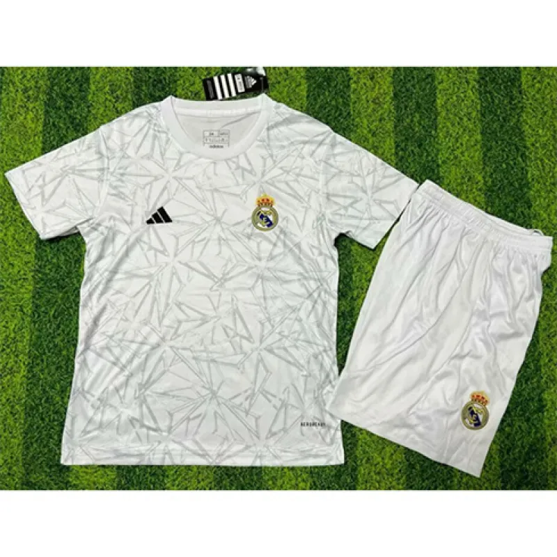 Real Madrid Kids' Jersey + Shorts 2024/25 Special Edition - White