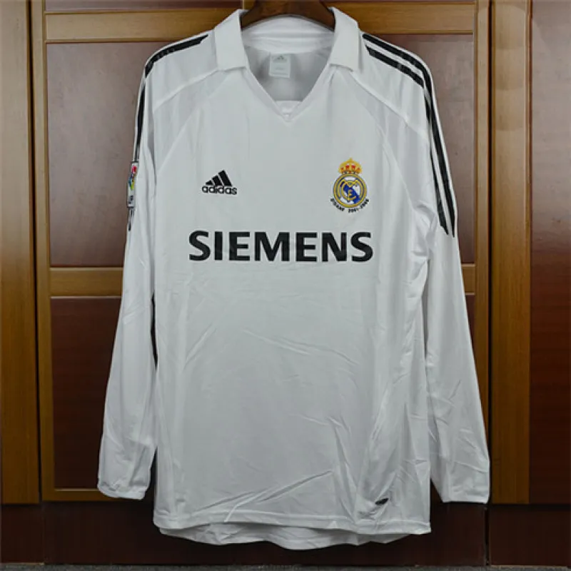 Maillot rétro à manches longues du Real Madrid 2005/06 domicile - Blanc