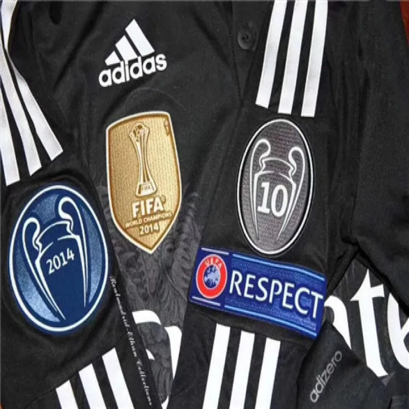 Real Madrid Long-sleeved Retro Third Jersey 2014/15 - Black