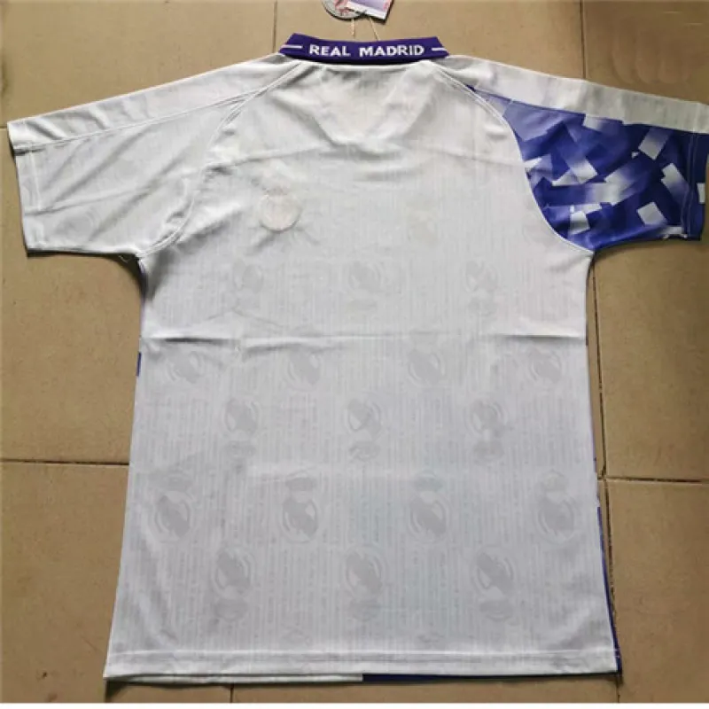 Real Madrid Retro Third Jersey 1996/97 - White