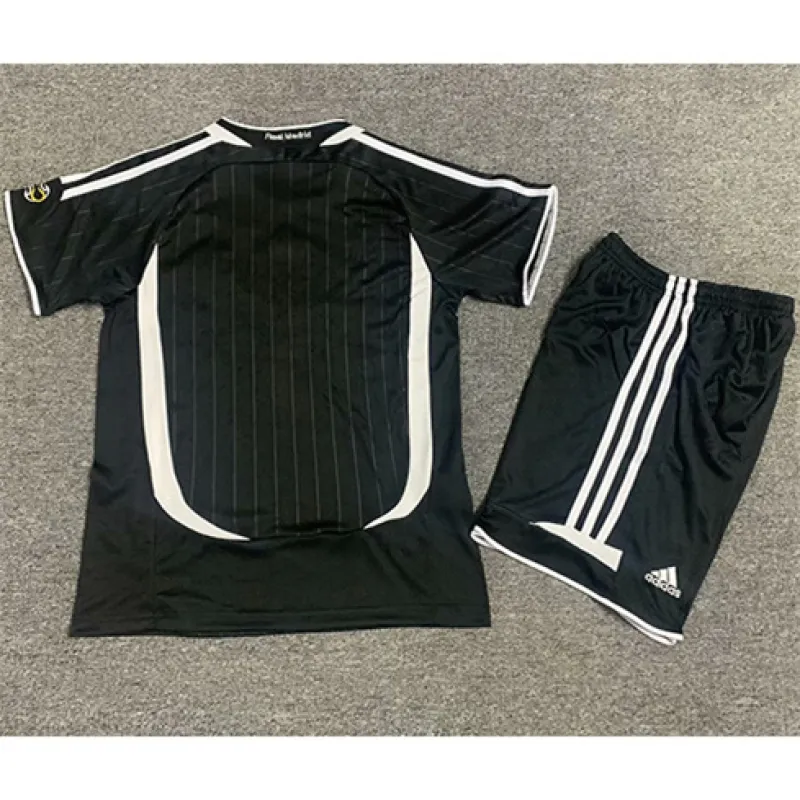 Real Madrid Children's Retro Jersey 2006/07 Away - Black