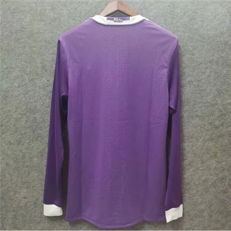 Maillot rétro à manches longues du Real Madrid 2016/17 Extérieur - Violet