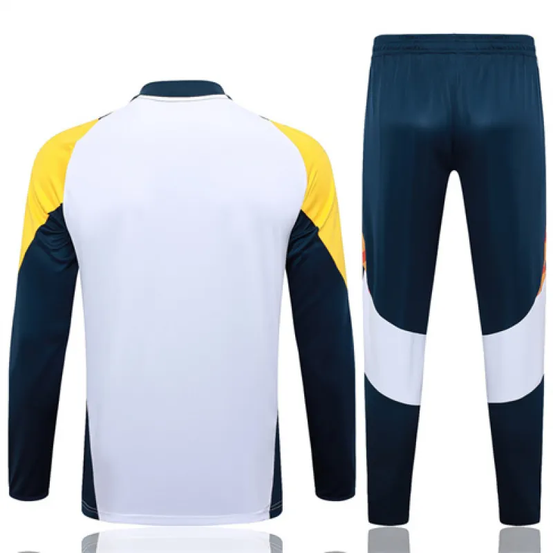 Real Madrid Sportswear 2024/25 - White