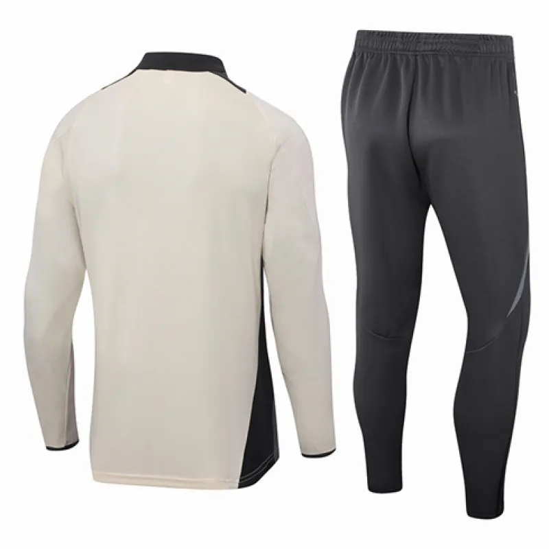Real Madrid Sportswear 2024/25 - Apricot