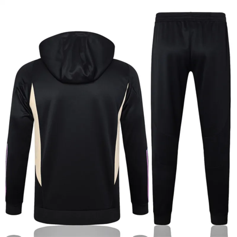 Abbigliamento sportivo con cappuccio del Real Madrid 2024/25 - Nero
