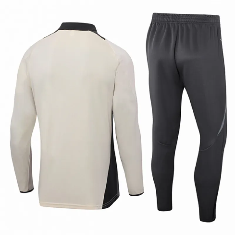 Real Madrid Children's Sportswear 2024/25 - Apricot