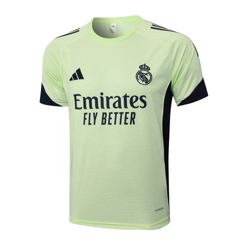 Real Madrid Trainingsshirt + Shorts 2025/26 - Hellgrün