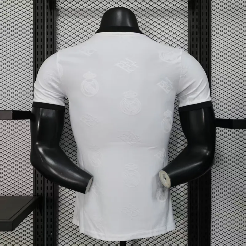 Real Madrid Maillot de Joueur Édition Spéciale 2025/26 - Blanc