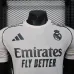 Real Madrid Maillot de Joueur Édition Spéciale 2025/26 - Blanc