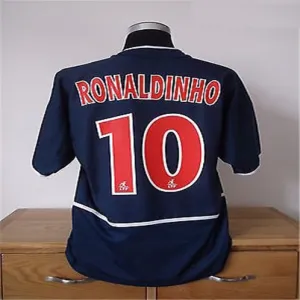 No.10 Ronaldinho, Paris Saint - Germain Retro 2002/03 Home - Blue