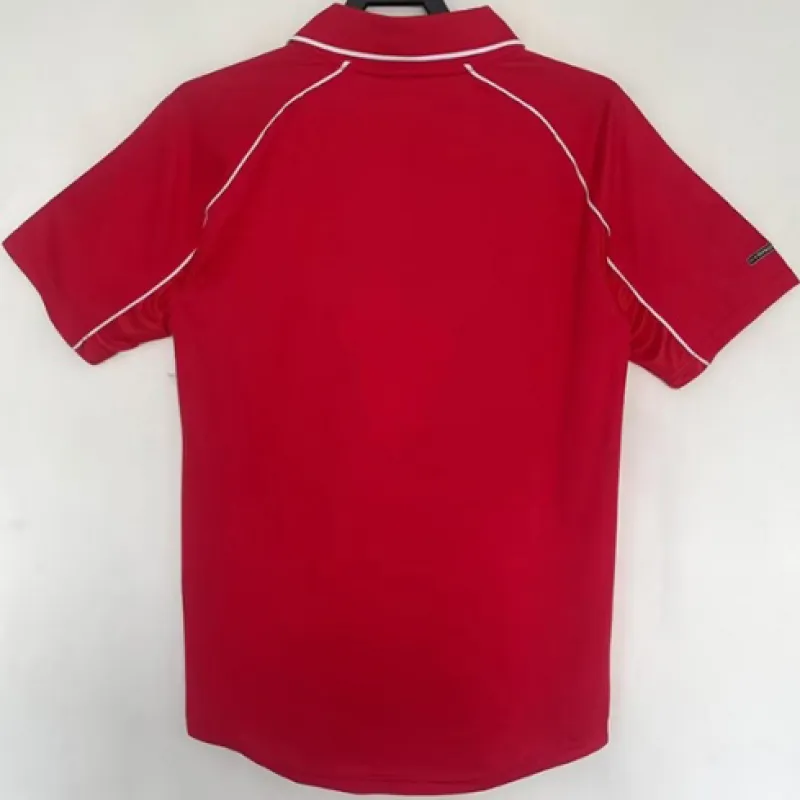 Maillot du domicile rétro de Liverpool 2000/01 - Rouge