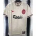 Camiseta de visita retro de Liverpool 1996/97 - Blanca