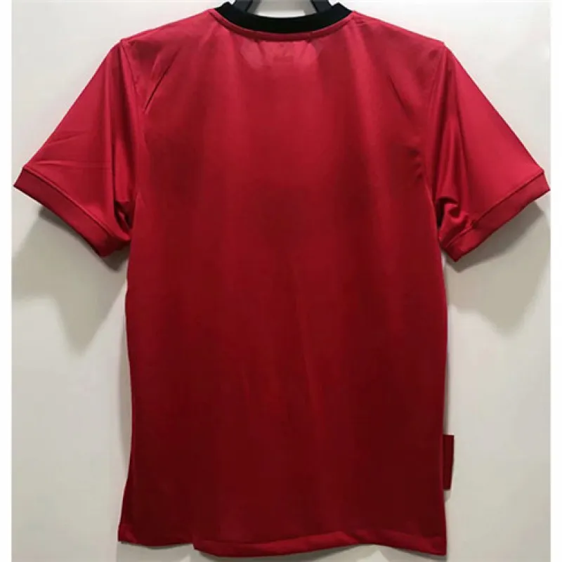 Camiseta retro de casa de Manchester United 2010 - Roja