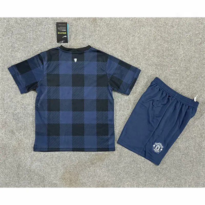 Camiseta retro para niños de Manchester United 2013/14 de fuera - Azul