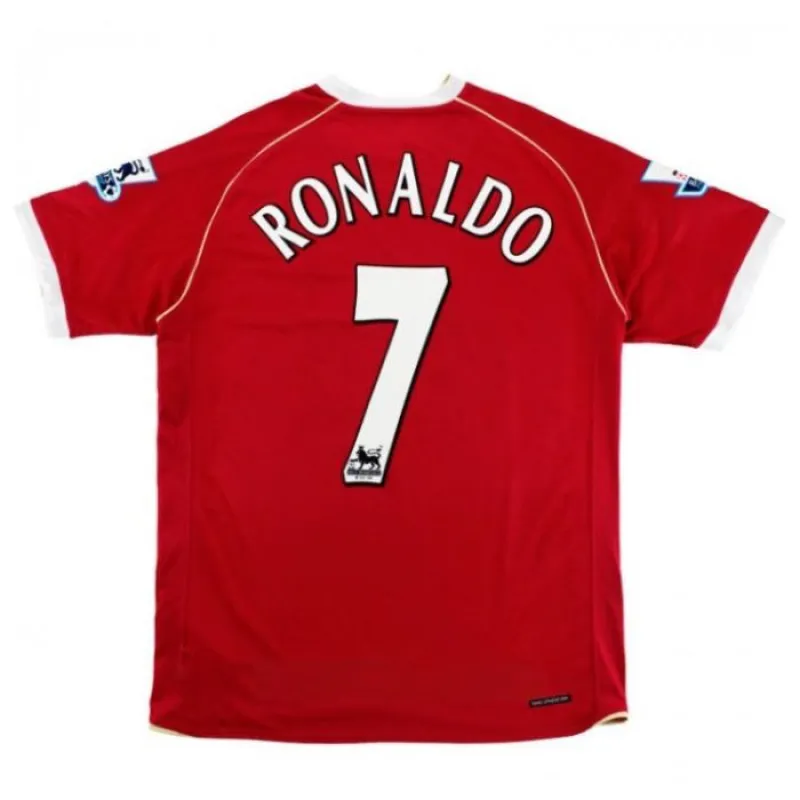 Cristiano  Ronaldo Manchester United Retro Jersey 2006/07 Home - Red