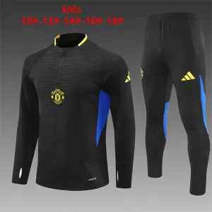 Manchester United 2025/26 Kids Sports Set Black