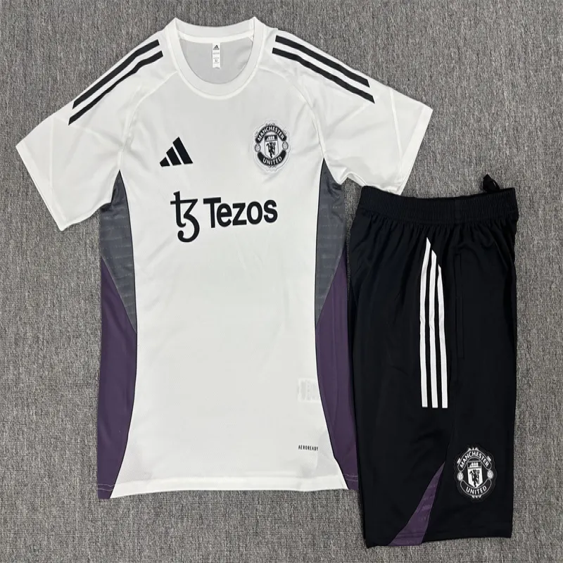 Manchester United 2025/26 Kids Training Set white