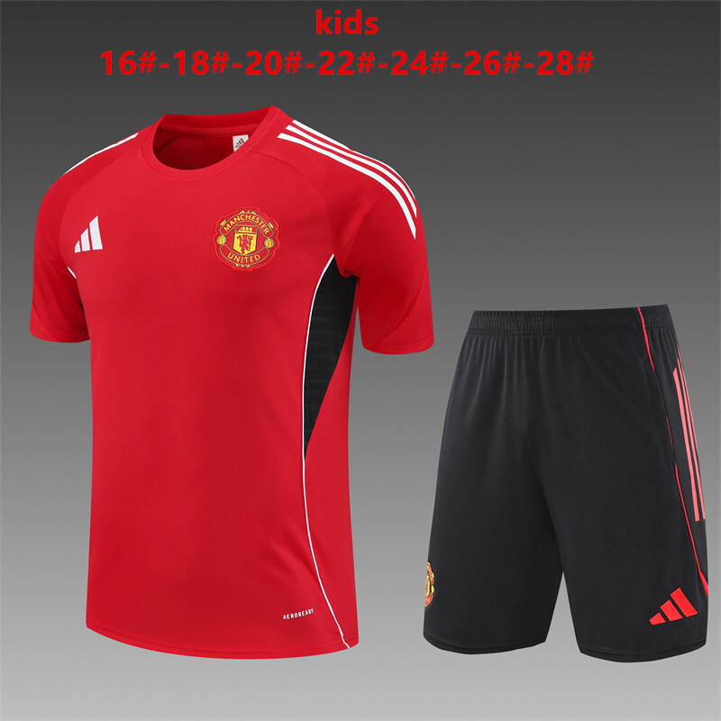 Manchester United 2025/26 Kids Training Set Red