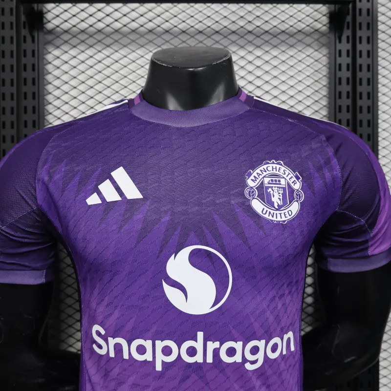 Manchester United Maglia Giocatore Edizione Speciale 2025/26 - Viola