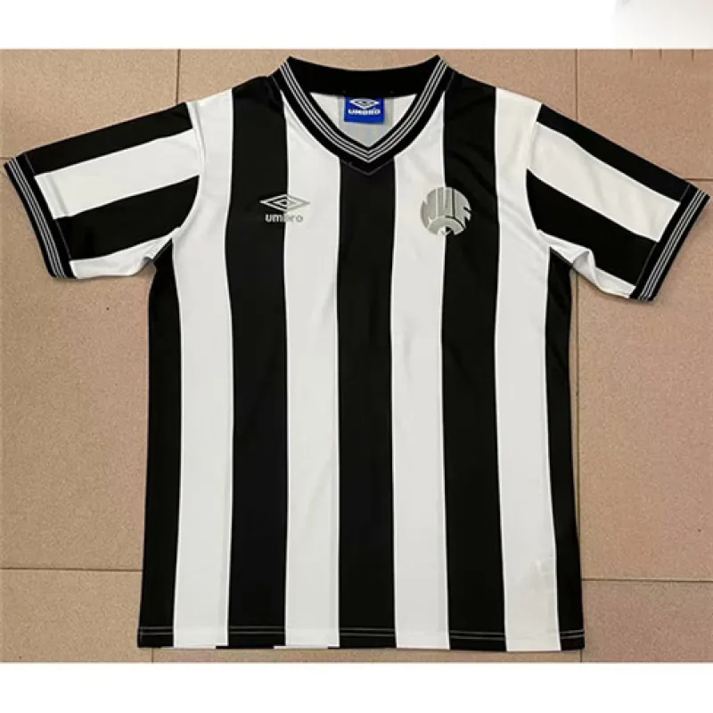 Maillot domicile rétro de Newcastle United 1983 - Noir/Blanc
