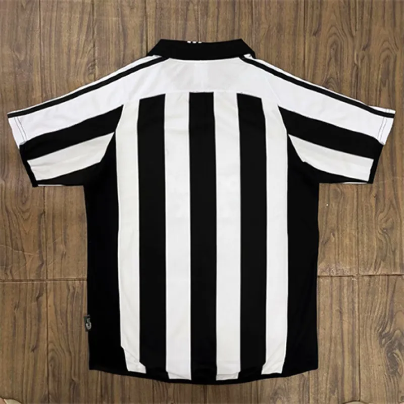 Maillot domicile rétro de Newcastle United 2003-05 - Noir/Blanc