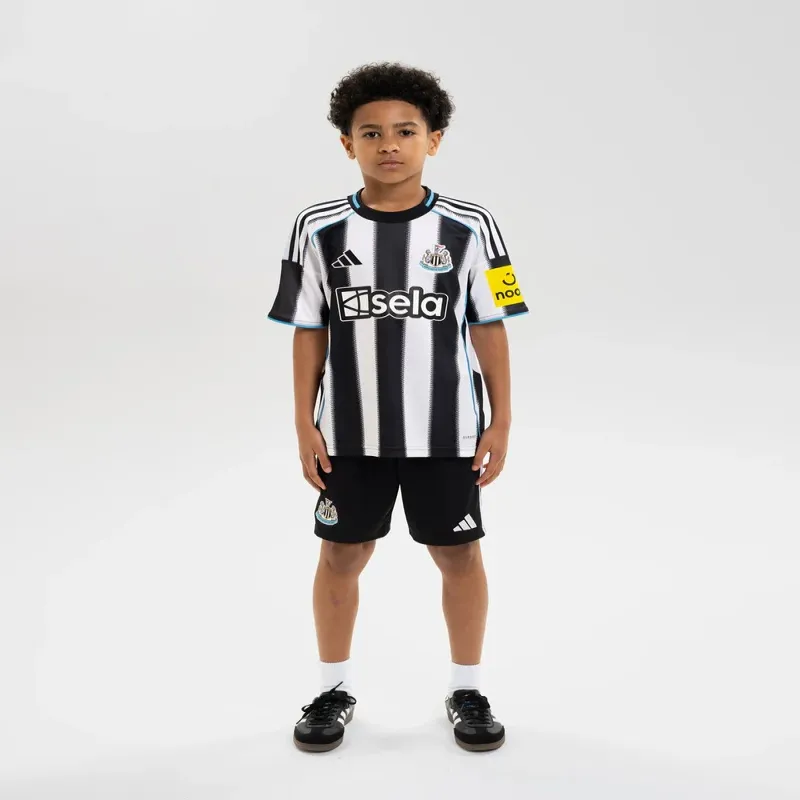 Newcastle United Enfants 2025/26 Maillot domicile - Noir/Blanc