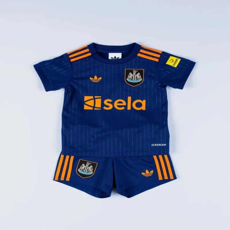 Ensemble de maillot enfant troisième équipe du Newcastle United 2025/26 - Bleu