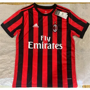 Maillot rétro de domicile de l'AC Milan 2017/18 - Rouge