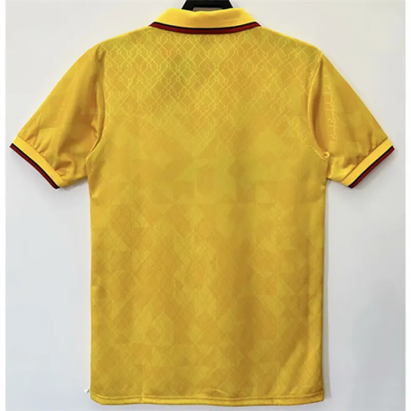 Troisième maillot rétro de l'AC Milan 1995/96 - Jaune