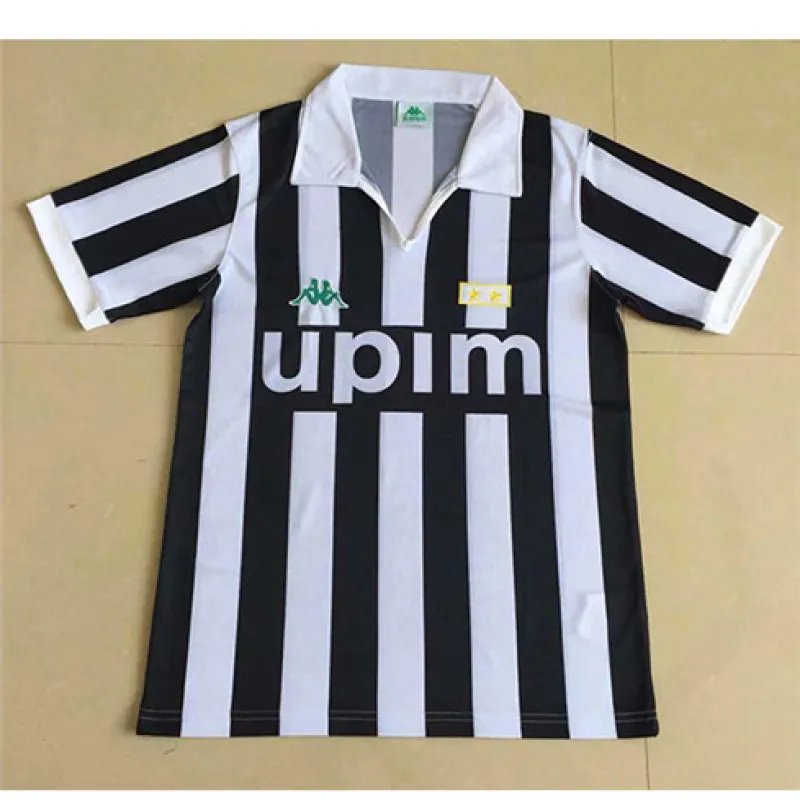 Maillot retro de domicile de Juventus 1991 - Blanc