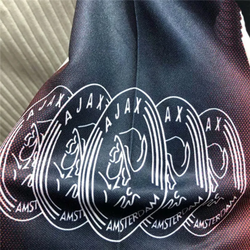 Maglia retro classica di Ajax 1998 - Nera
