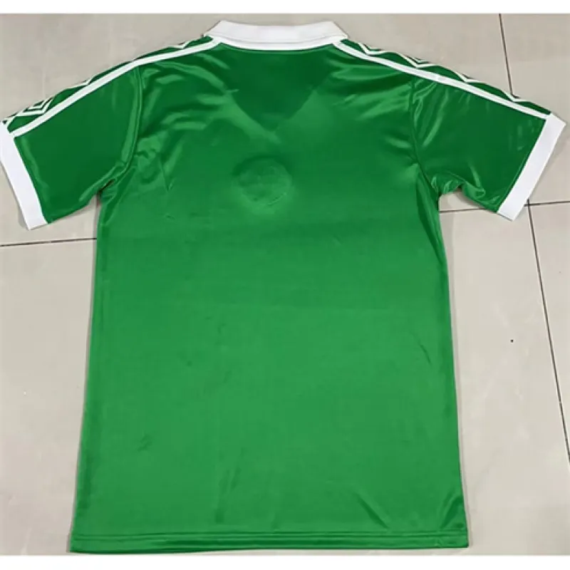 Chemise retro domicile de Celtic en 1980 - Verte
