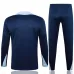 L'abito sportivo e i pantaloni della squadra nazionale francese 2024/25 - blu