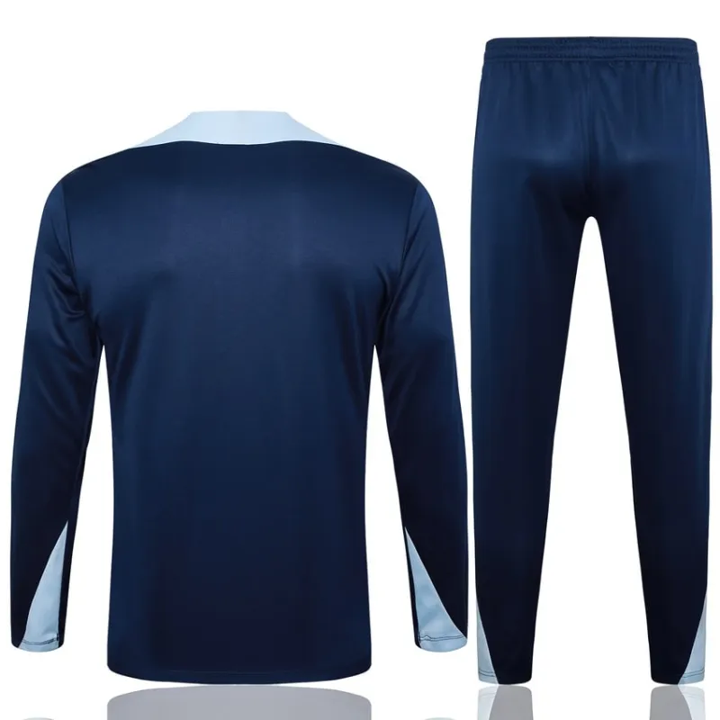 L'abito sportivo e i pantaloni della squadra nazionale francese 2024/25 - blu