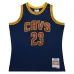 Camiseta Swingman Clásica Azul Marino Cleveland Cavaliers LeBron James 2015/16