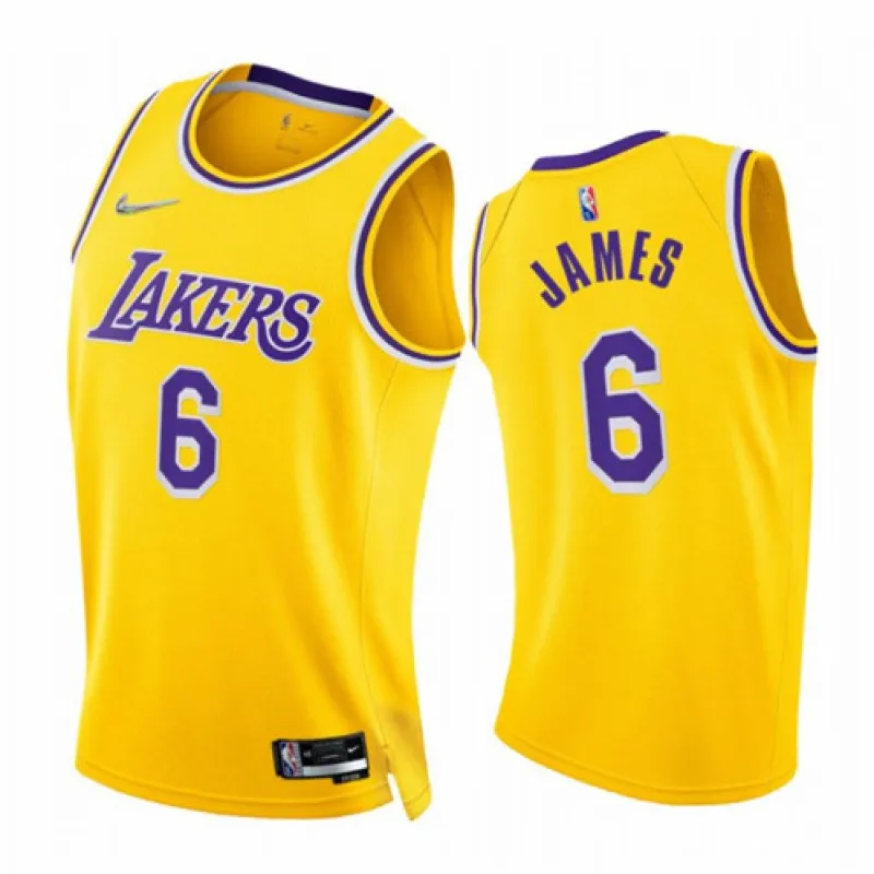 LeBron James, Los Angeles Lakers, 2021/22, Gelb
