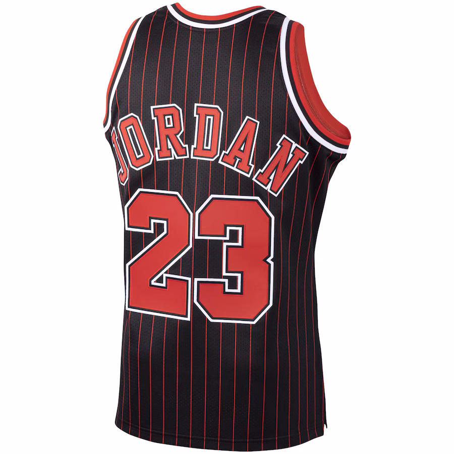 Michael Jordan Chicago Bulls Mitchell & Ness 1995/96 Hardwood Classics Jersey - Black